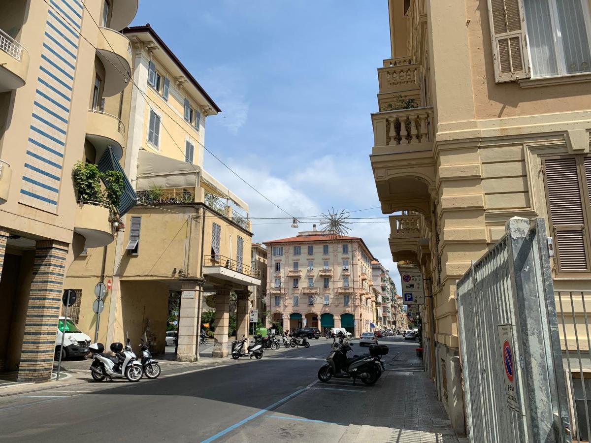 House Acciuga Innamorata By Holiday World Chiavari Exterior photo